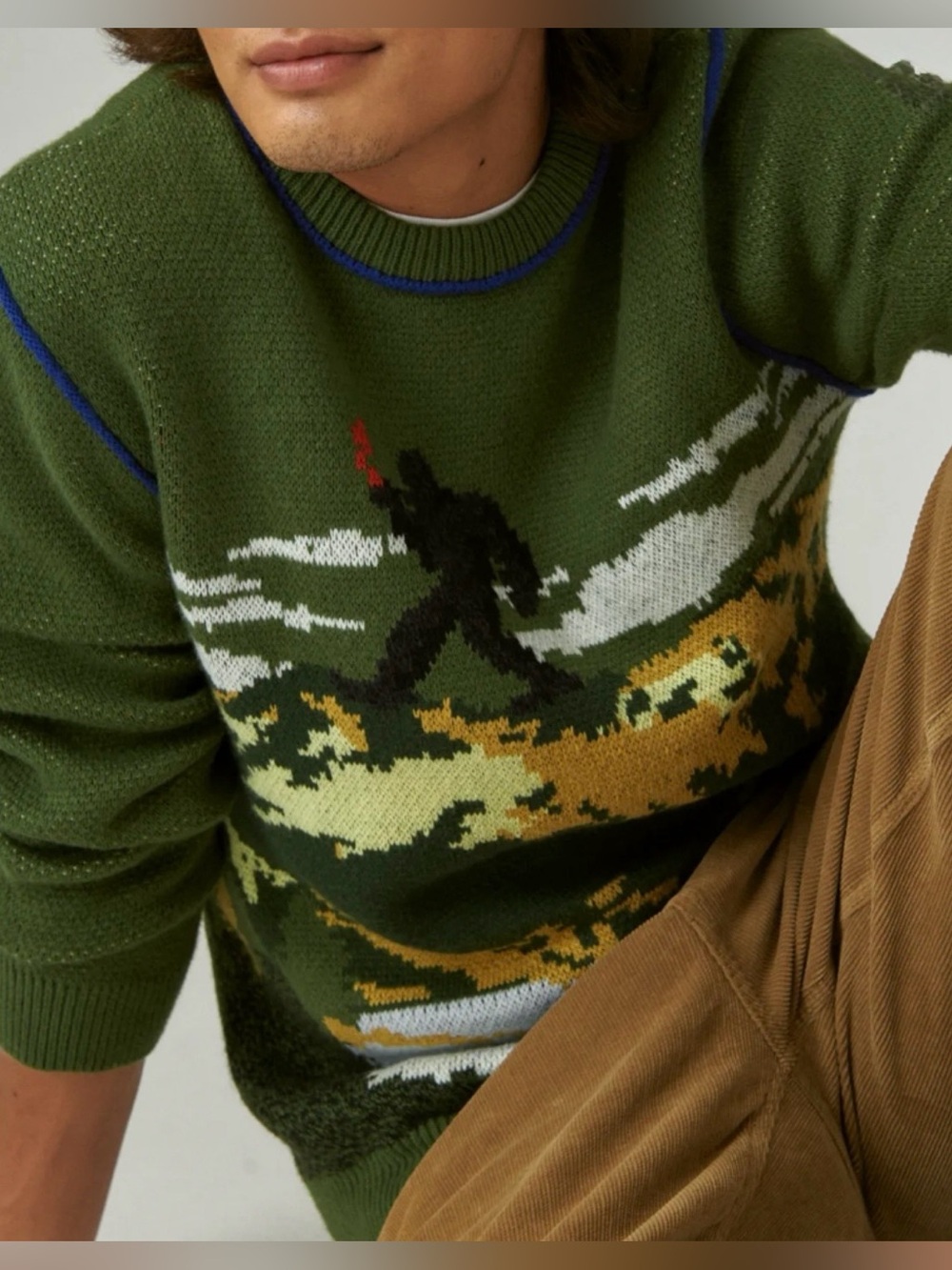 Lucky Brand Olive Scenic Big Foot Crewneck Sweater with Blue Trim Size Medium - Picture 2 of 16